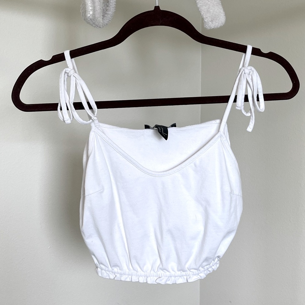 Tie strap crop top